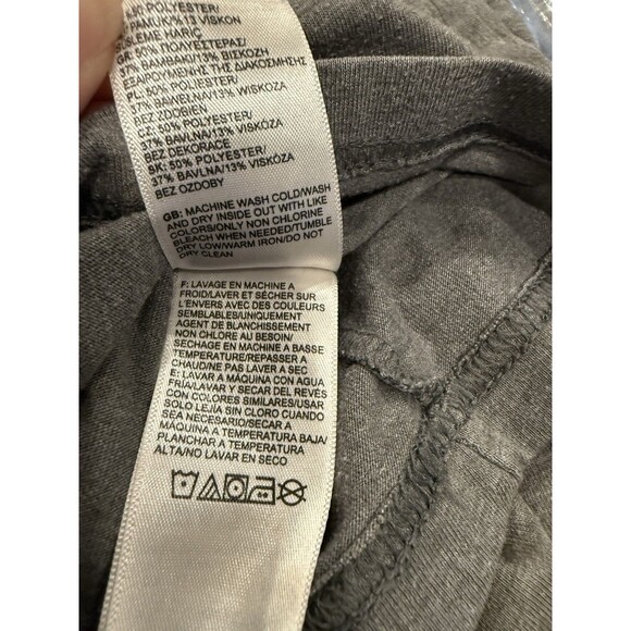 North Face Shirt Mens Medium Gray Classic Fit Logo Short Sleeve Tee Outdoors - Picture 5 of 5